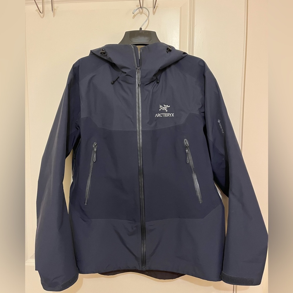 Arcteryx Beta SL Large